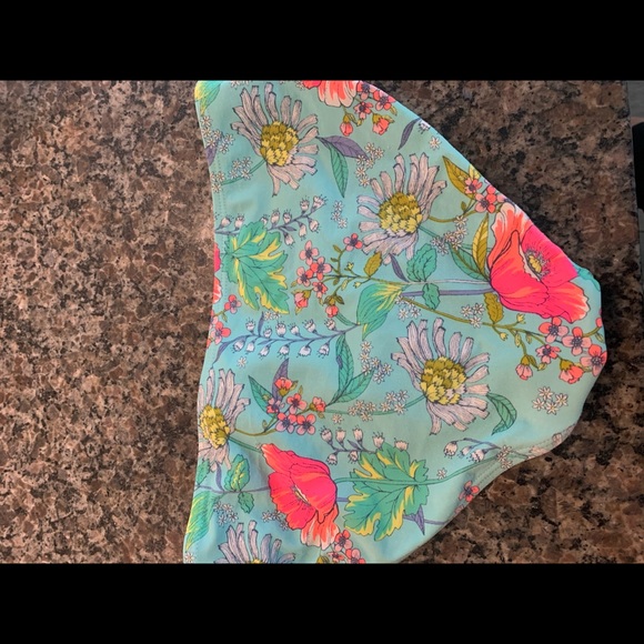 Girls bathing suits - Picture 4 of 5
